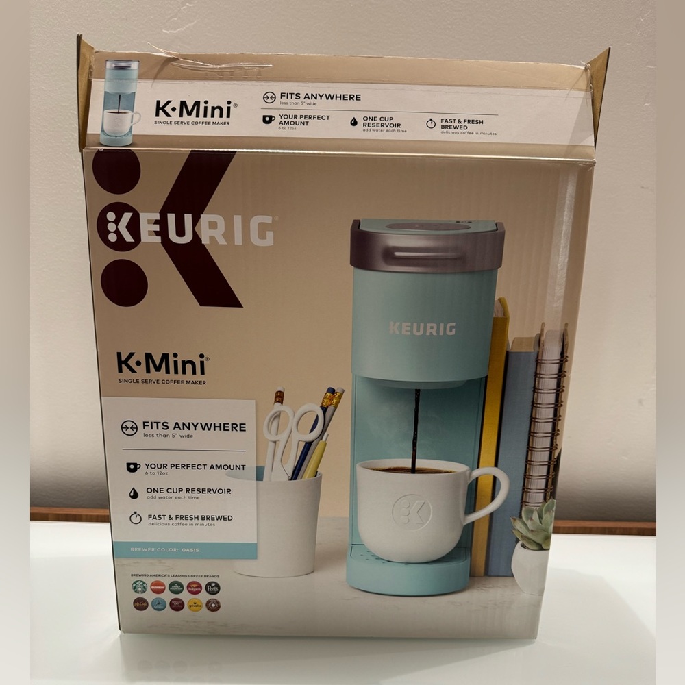 New without tag Keurig single serve coffee maker!